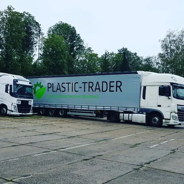 Regranulat z tworzyw sztucznych — produkt końcowy procesu recyklingu